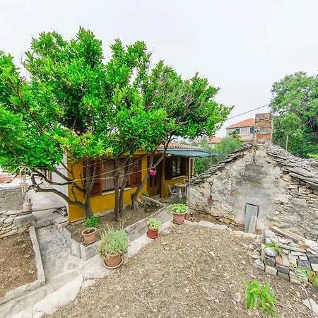 Holiday Jere Tatil Evi *